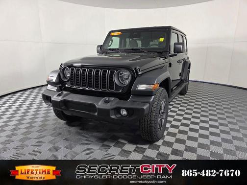 Black Clearcoat 2026 Jeep Wrangler Sport