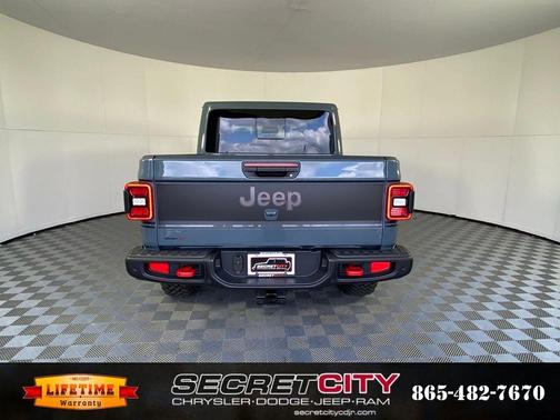 Anvil Clearcoat 2026 Jeep Gladiator Shadow Ops