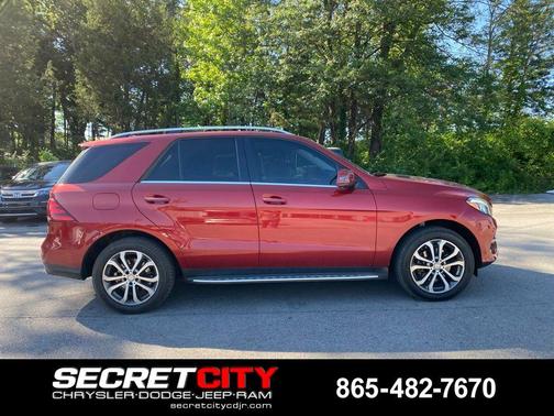 Maroon 2016 Mercedes-Benz GLE-Class GLE 350 4MATIC