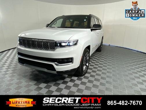 Bright White Clearcoat 2023 Jeep Grand Wagoneer Series III