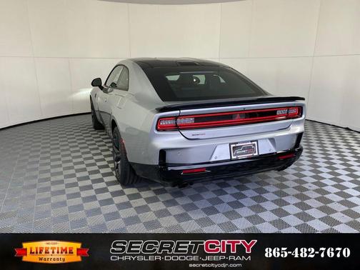 Nickel 2026 Dodge Charger R/T