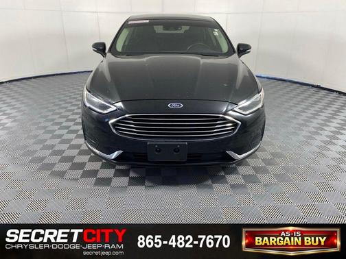 Black 2019 Ford Fusion SEL