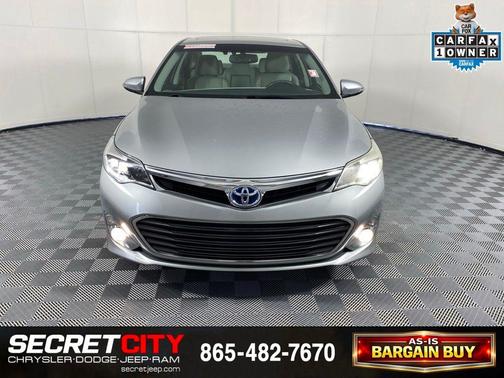 Celestial Silver Metallic 2015 Toyota Avalon Hybrid Limited