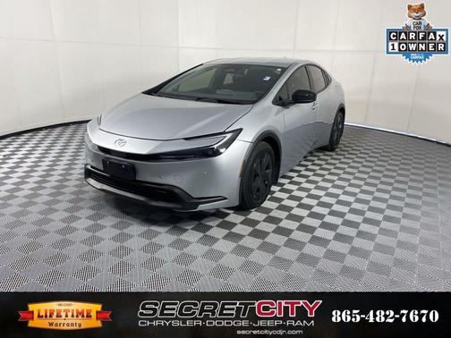 CUTTING EDGE 2025 Toyota Prius LE