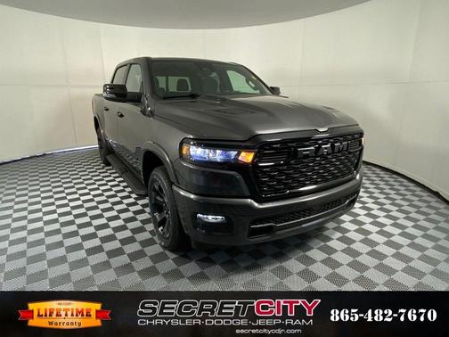 Granite Crystal Clearcoat Metallic 2026 RAM 1500 Big Horn/Lone Star