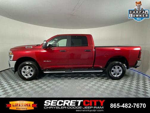Molten Red Pearlcoat 2026 RAM 2500 Big Horn