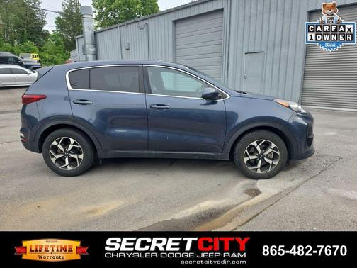 Pacific Blue 2022 Kia Sportage LX