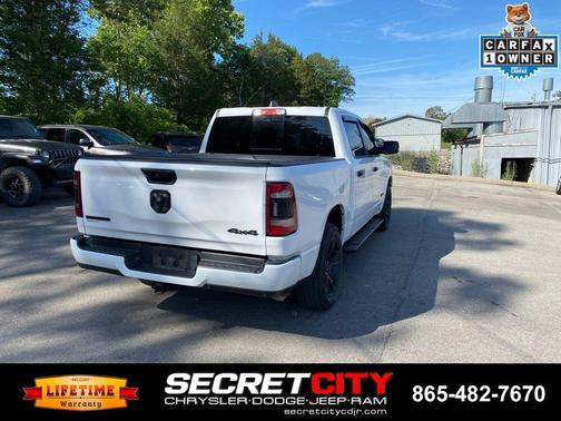 Bright White Clearcoat 2023 RAM 1500 Big Horn