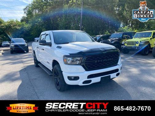 Bright White Clearcoat 2023 RAM 1500 Big Horn