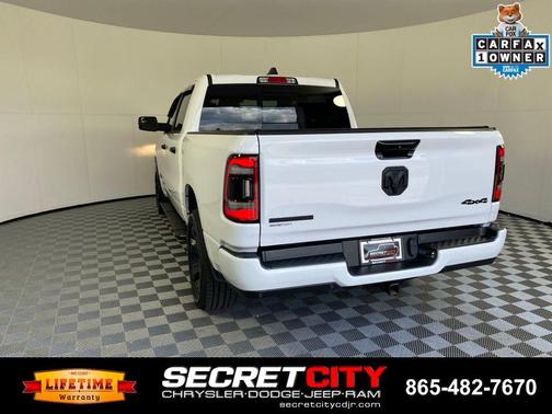 Bright White Clearcoat 2023 RAM 1500 Big Horn