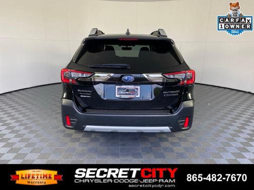 Crystal Black Silica 2020 Subaru Outback Touring XT
