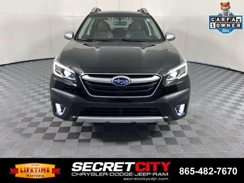 Crystal Black Silica 2020 Subaru Outback Touring XT