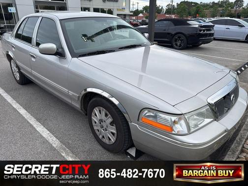 Silver 2005 Mercury Grand Marquis GS