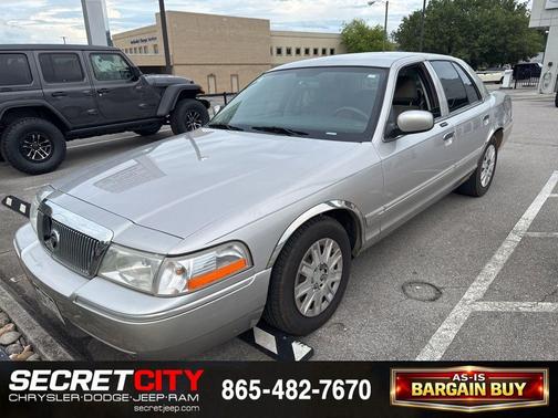 Silver 2005 Mercury Grand Marquis GS