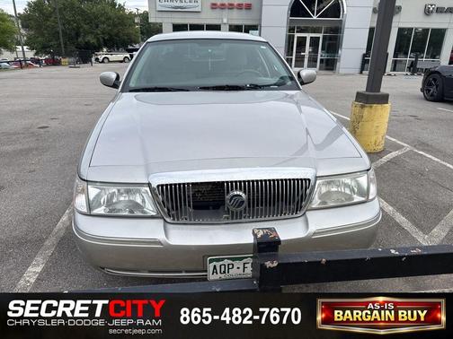 Silver 2005 Mercury Grand Marquis GS