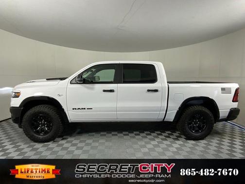 Bright White Clearcoat 2026 RAM 1500 Big Horn/Lone Star