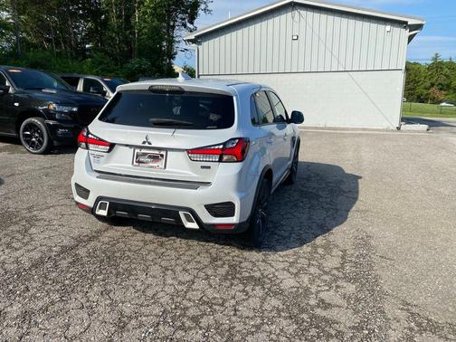 Silver 2022 Mitsubishi Outlander Sport