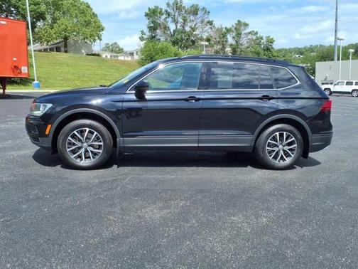 2019 Volkswagen Tiguan 2.0T SE 4MOTION