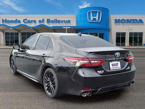 2024 Toyota Camry Hybrid SE