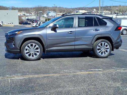 2022 Toyota RAV4 Limited