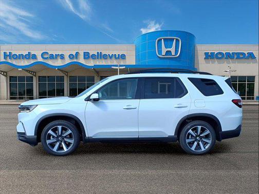 2025 Honda Pilot Touring 8-Passenger