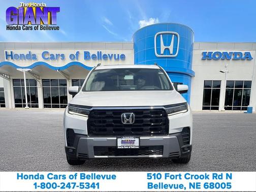 Platinum White Pearl 2026 Honda Pilot Elite