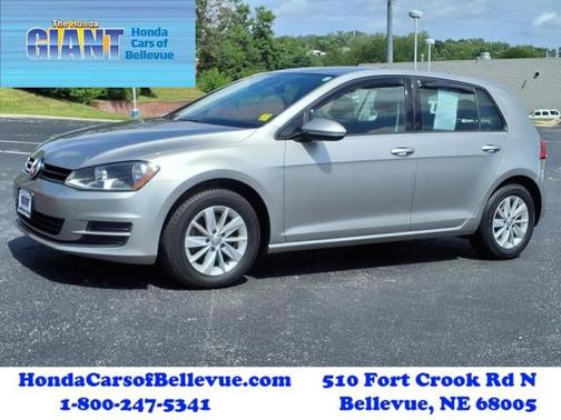 2016 Volkswagen Golf TSI S 4-Door