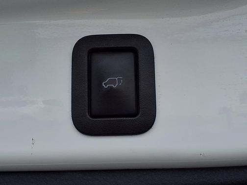 Blizzard Pearl 2017 Toyota Highlander Limited Platinum