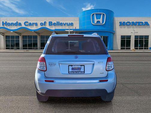 2013 Suzuki SX4 Premium