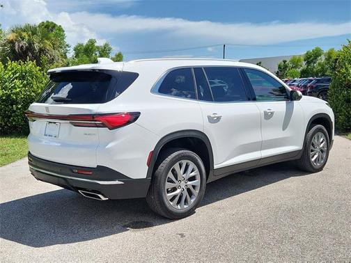 2025 Buick Enclave Preferred FWD