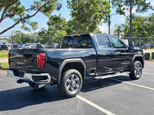 2025 GMC Sierra 2500 SLT