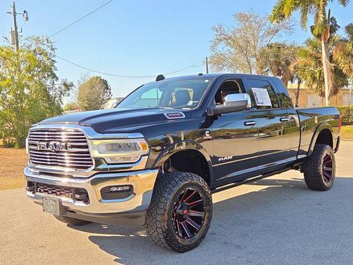 2020 RAM 2500 Laramie Mega Cab 4X4 6'4' Box