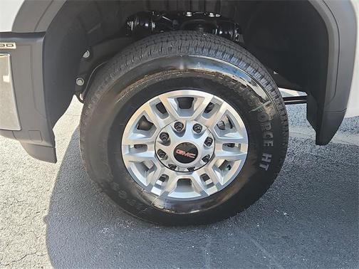 2026 GMC Sierra 2500 Pro