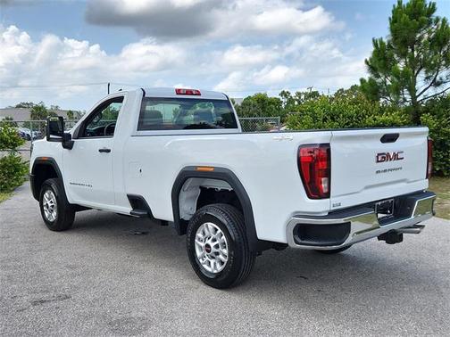 2025 GMC Sierra 2500 Base