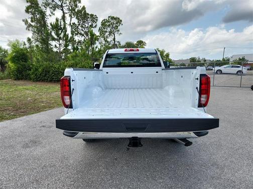 2025 GMC Sierra 2500 Base