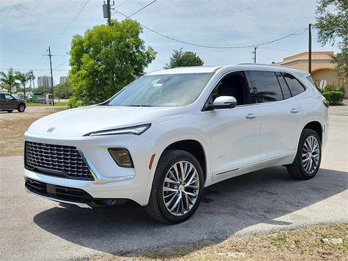 2025 Buick Enclave Avenir FWD
