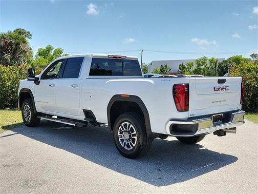 2025 GMC Sierra 2500 SLT