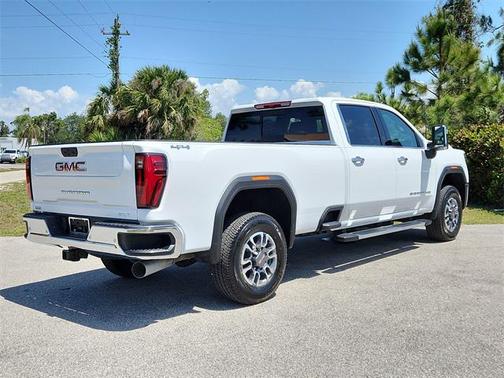 2025 GMC Sierra 2500 SLT