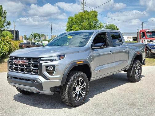 2025 GMC Canyon Base