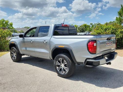2025 GMC Canyon Base