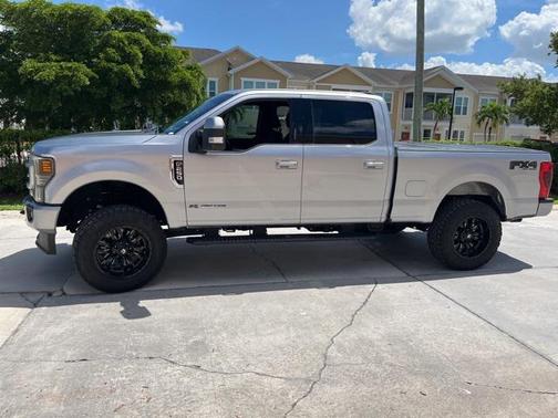 2022 Ford F-250 Lariat