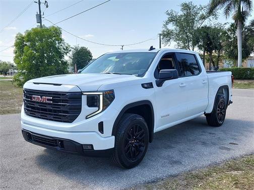 2025 GMC Sierra 1500 Elevation