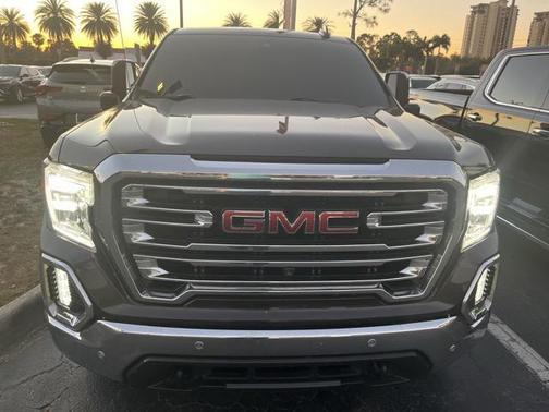 2021 GMC Sierra 1500 SLT