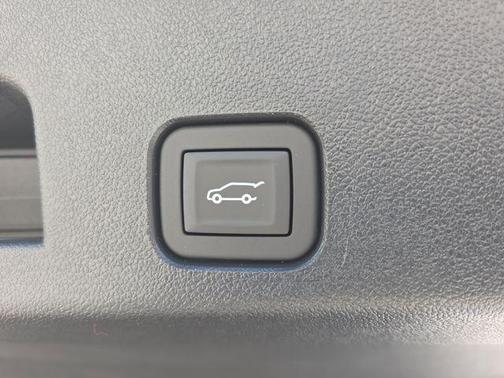 ocean blue metallic 2026 Buick Enclave Avenir