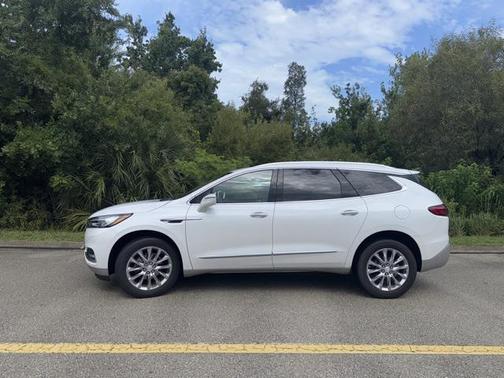2020 Buick Enclave FWD Essence