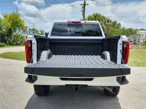2025 GMC Sierra 2500 Denali Ultimate
