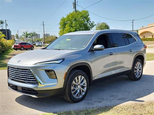 2025 Buick Enclave Preferred FWD