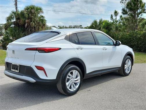 2025 Buick Envista Preferred FWD