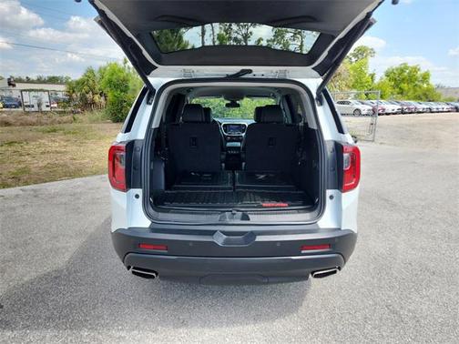 2021 GMC Acadia FWD SLT