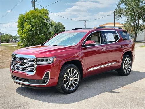 2020 GMC Acadia Denali